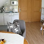 Schmitt Apartment *
